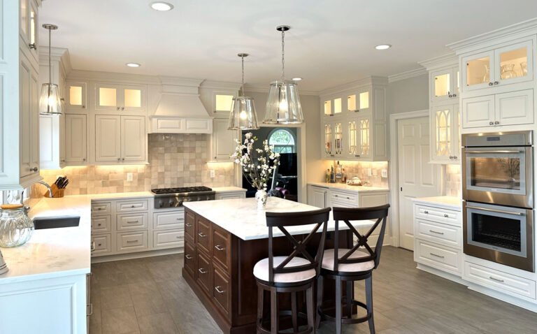 Kitchen Designer in Westchester traditional kitchen.